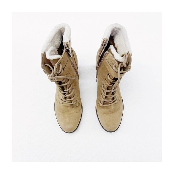 Unisa Zippered Heel Boot Faux Fur Trim Wheat SZ8 - Picture 1 of 7